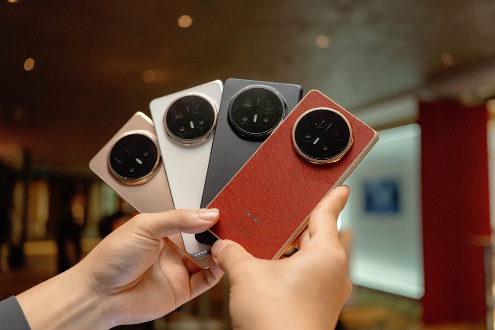 不必放弃 iPhone,HONOR Magic V6 打通苹果生态与折叠屏体验 35