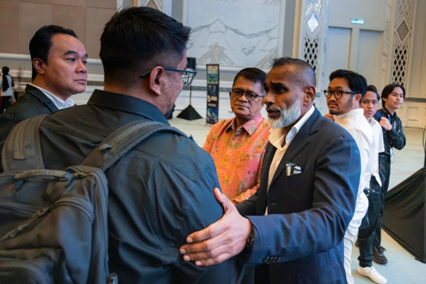 Image from: Grooming young traders key to nation’s oil hub goal - expert