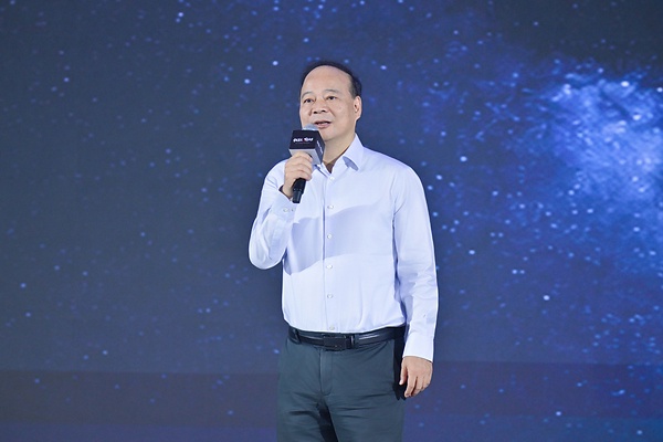 Robin Zeng, Chairman and CEO of CATL, delivers a speech at the event