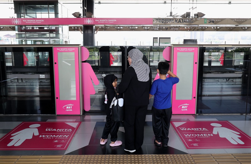 Image from: ‘Safety, reliability key to upping public transport use’