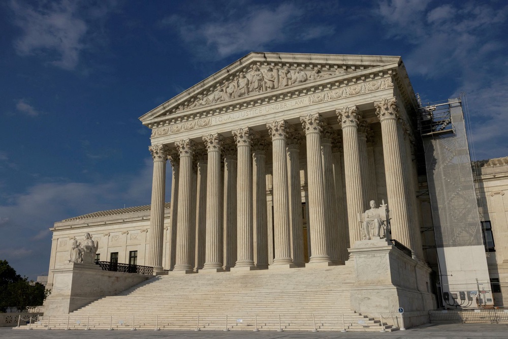 AI ruling prompts warnings from US lawyers: Your chats could be used ...