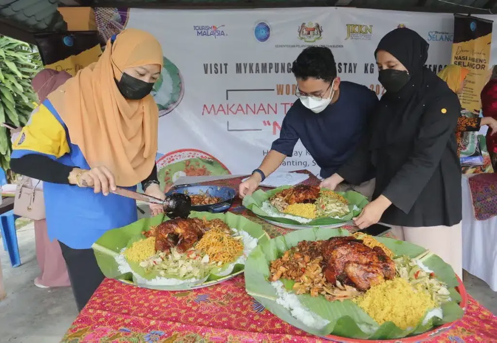Image from: Between commercialism, authenticity of traditional food
