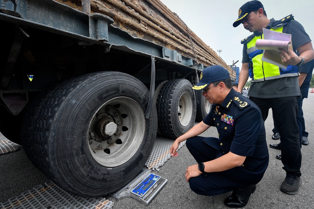 562 lesen syarikat pengendali kenderaan perdagangan digantung