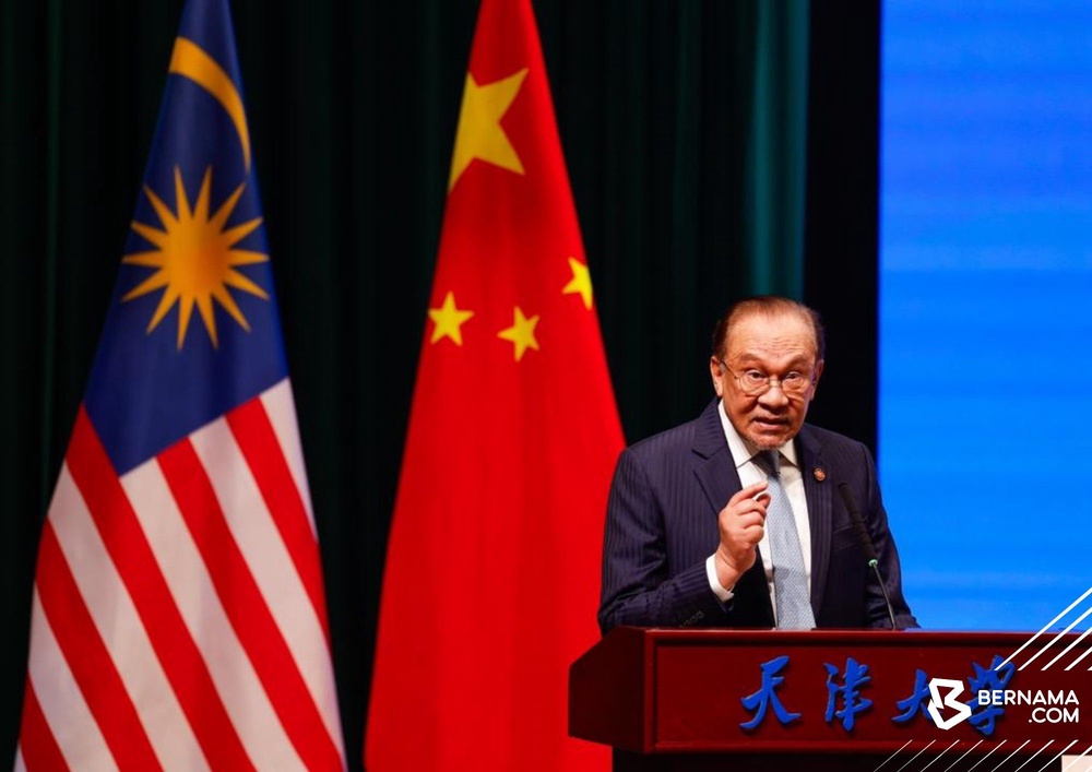 Asia must chart own course in reshaping global economic order — PM