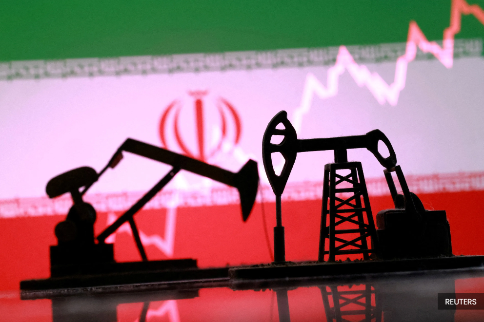 Image from: Oil reverses as Iranian comments interpreted as chance for fresh negotiations