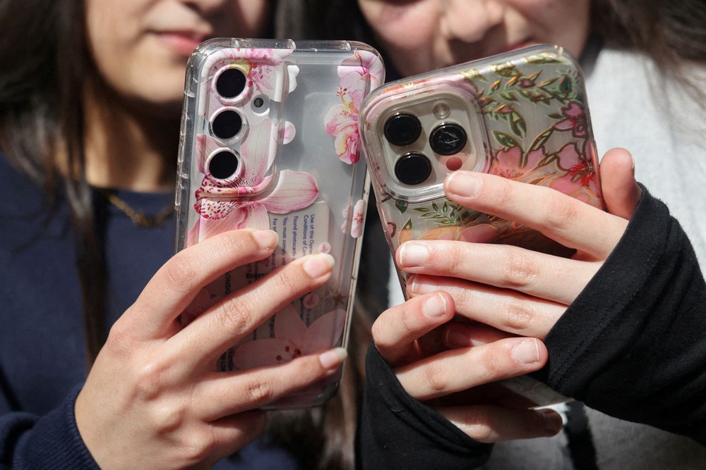 Image from: Most Australian teens still on social media three months after under-16 ban began, study finds