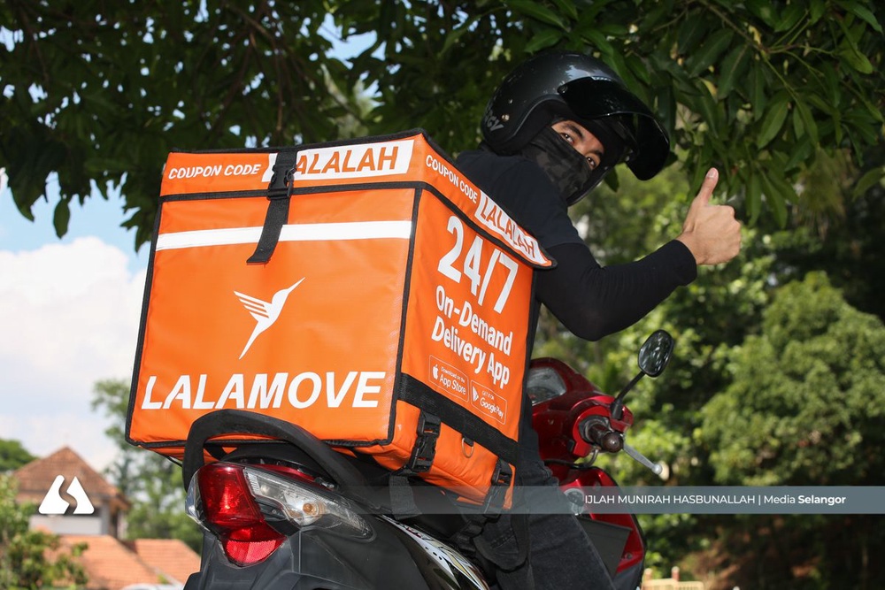 Image from: Potret Ketekunan: Penghargaan Sempena Hari Buruh