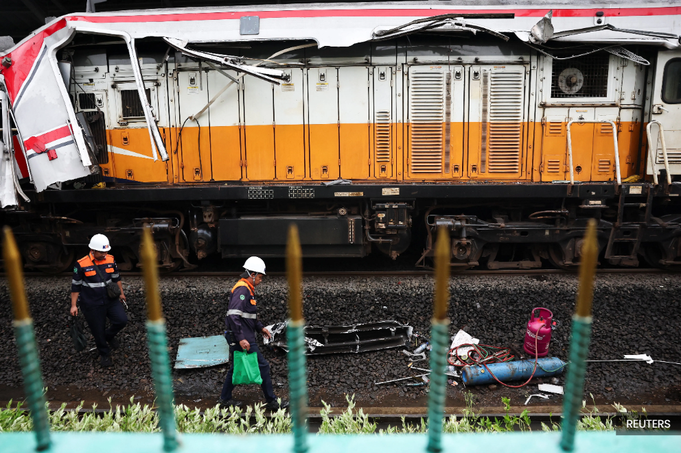 Image from: Indonesia commuter train crash toll rises to 14 as rescuers complete evacuation