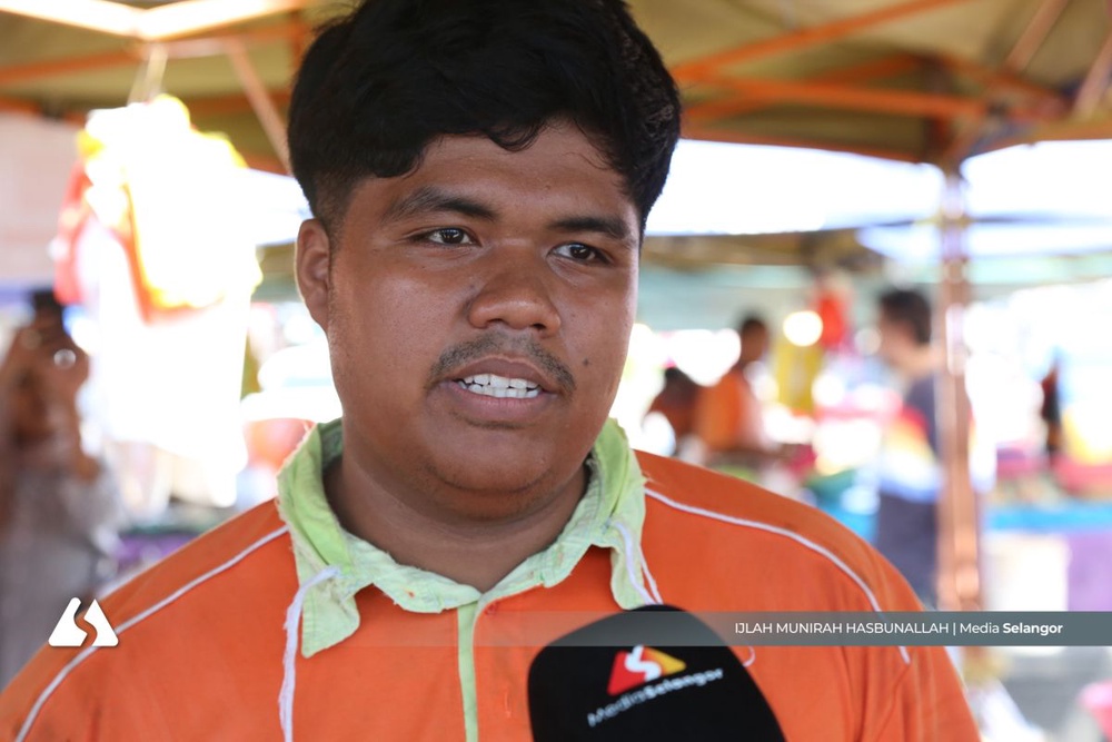 Image from: Peniaga pasar tani terhimpit, subsidi minyak belum cukup tampung kos