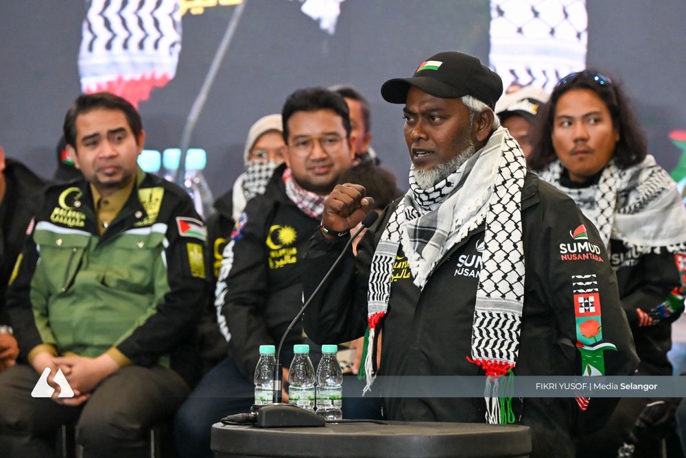 Image from: Dipaksa melutut, digari, dipukul: Aktivis GSF 2.0 dedah kekejaman Israel