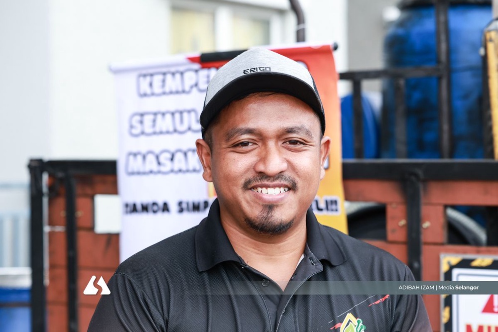 Image from: Bekas mekanik jana rezeki kutip minyak terpakai di Selangor