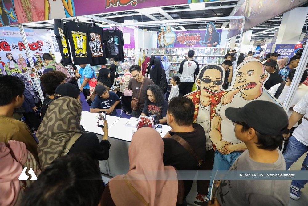 Image from: Penerbit optimis industri buku fizikal kekal kukuh meskipun era digital