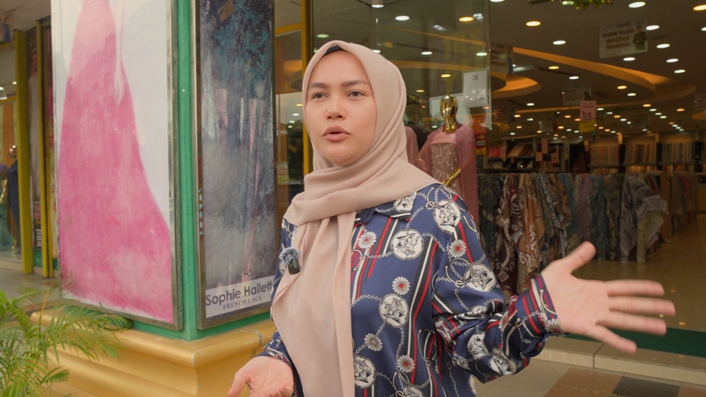 Image from: Peniaga optimis LRT3 pacu jualan, tarik pelanggan luar ke Shah Alam