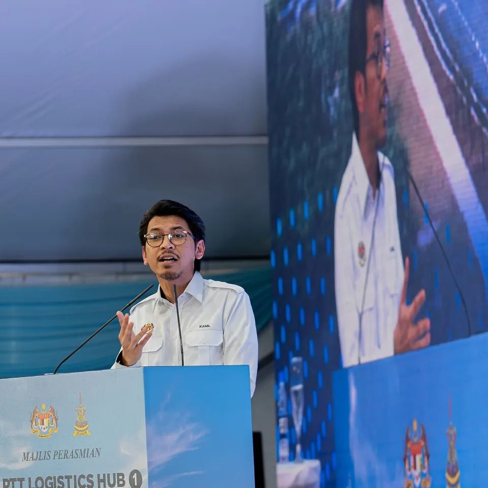 Image from: Keadilan Youth calls for higher BUDI95 fuel quota