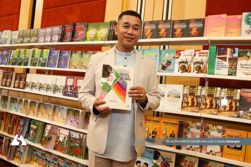 Image from: Books vital in shaping the values of Gen Alpha, says author