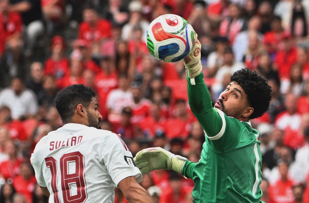 Image from: Canada crush nine-man Qatar for first World Cup victory