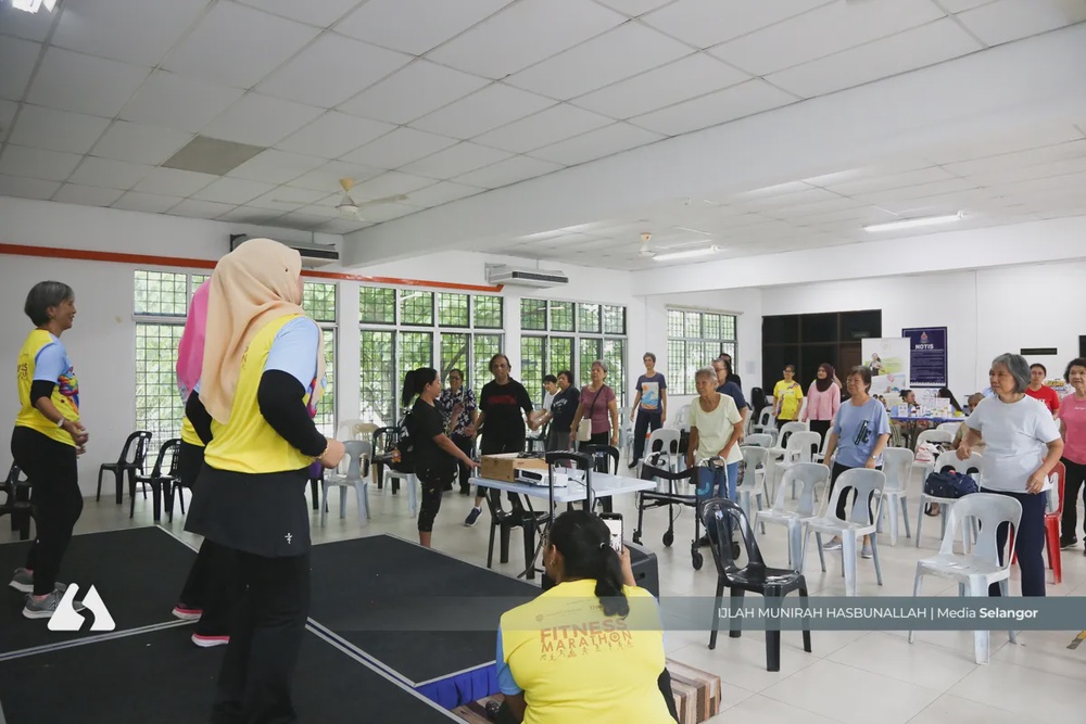 Image from: Selangor usaha iktiraf penjagaan tidak bergaji sebagai sektor ekonomi