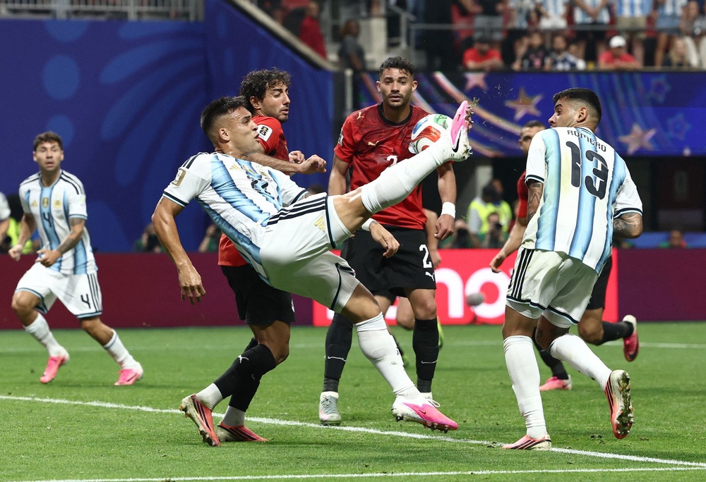 Image from: Tearful Messi inspires Argentina to stunning comeback win over Egypt