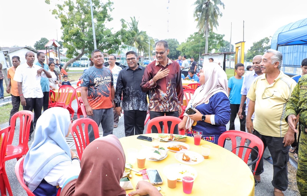 Image from: Papparaidu’s 'Jom Ngopi' draws 400 Banting residents