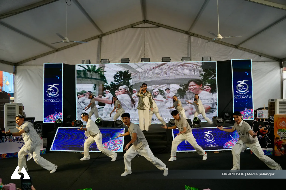 Image from: Selangor Travel Fair draws 50,000 visitors, brings in RM150,000