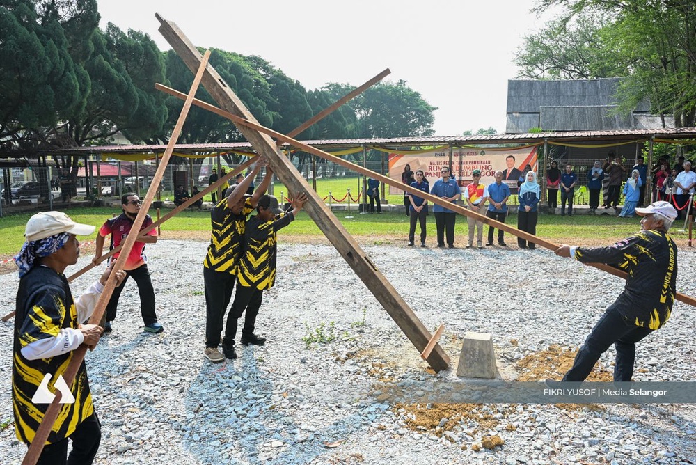 Image from: Rumah Bumbung Panjang Selangor jadi pusat rujukan warisan