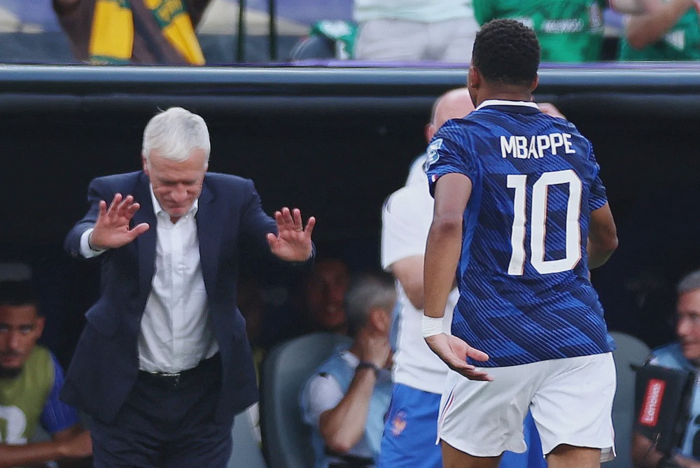 Image from: World Cup: Sweet 16 for France but Deschamps wants more