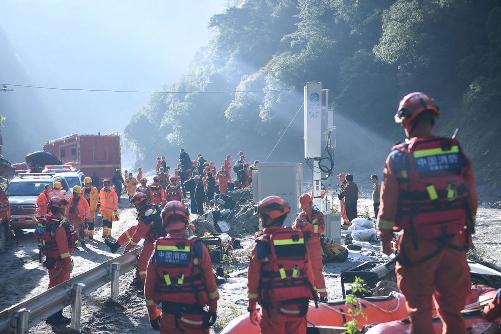 Image from: Tanah runtuh China-Nepal: Tiga rakyat Malaysia masih belum dikesan
