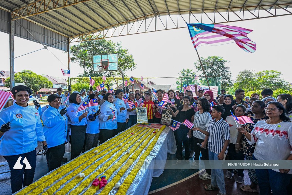 Image from: Pulut Semangat 640 meter cipta rekod ASEAN dan Asia