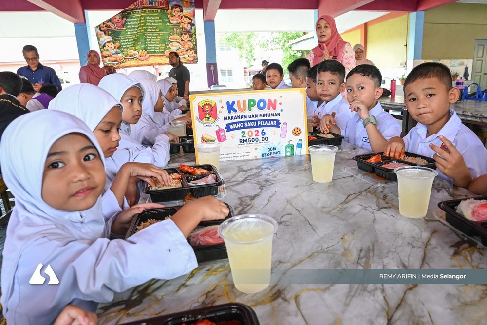 Image from: MAIS agih RM9.5 juta fidyah wang saku, manfaat 19,000 pelajar asnaf