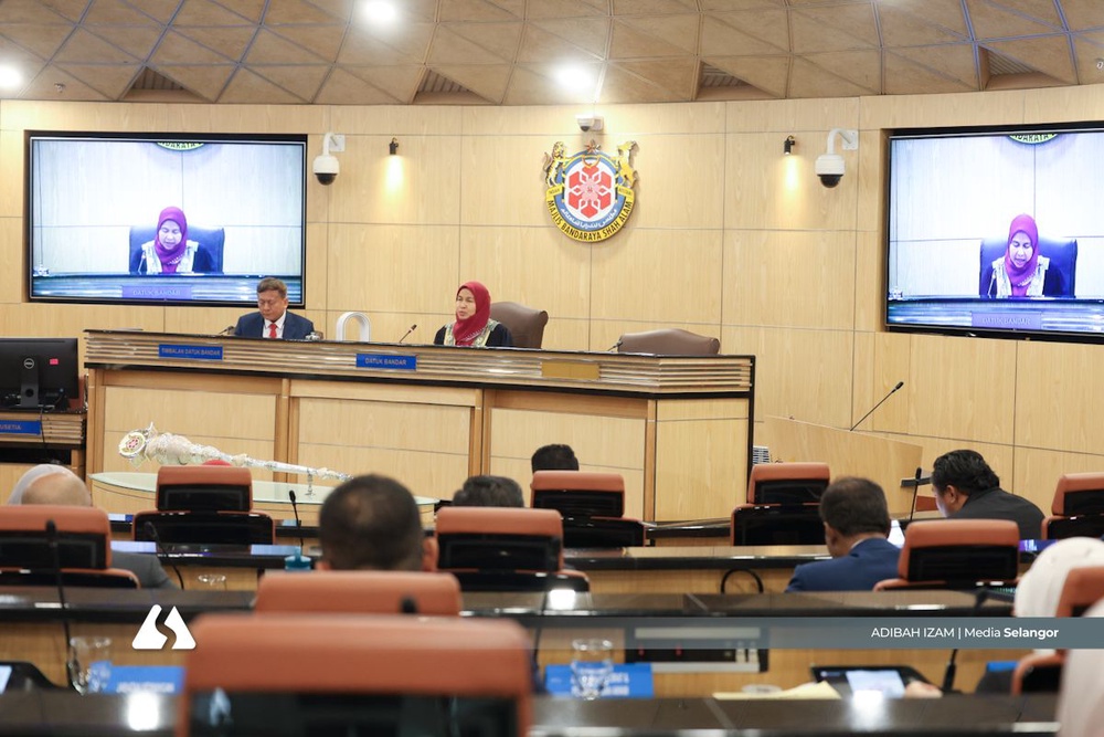 Image from: MBSA kaji naikkan kadar kompaun, pemilik sewa lesen kepada warga asing disasar