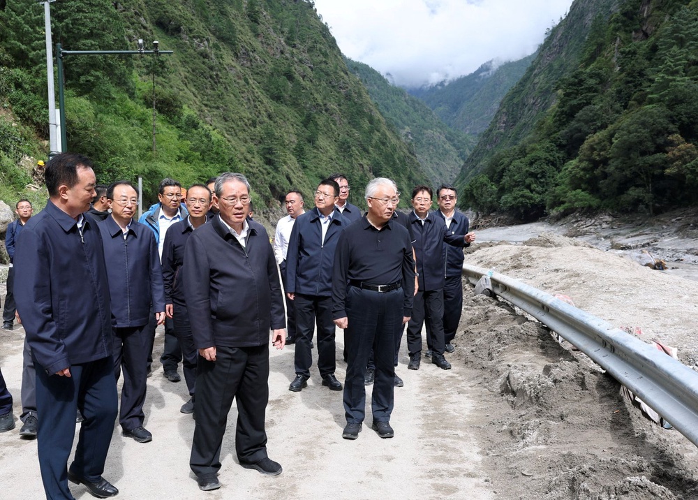 Image from: Nepal, China resume flood rescue after lake threat eases, death toll tops 500