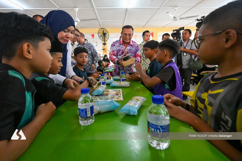 Image from: NutriSel bantu murid B40 jimat wang saku, sokong pembelajaran