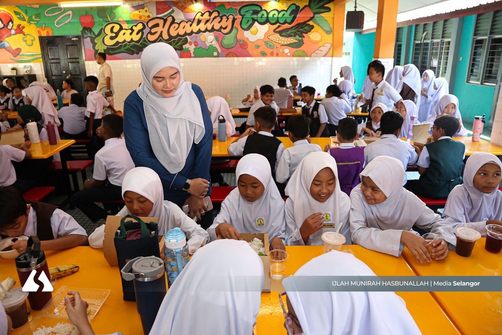 Image from: Selangor continues to facilitate education access with Nutrisel, PTRS