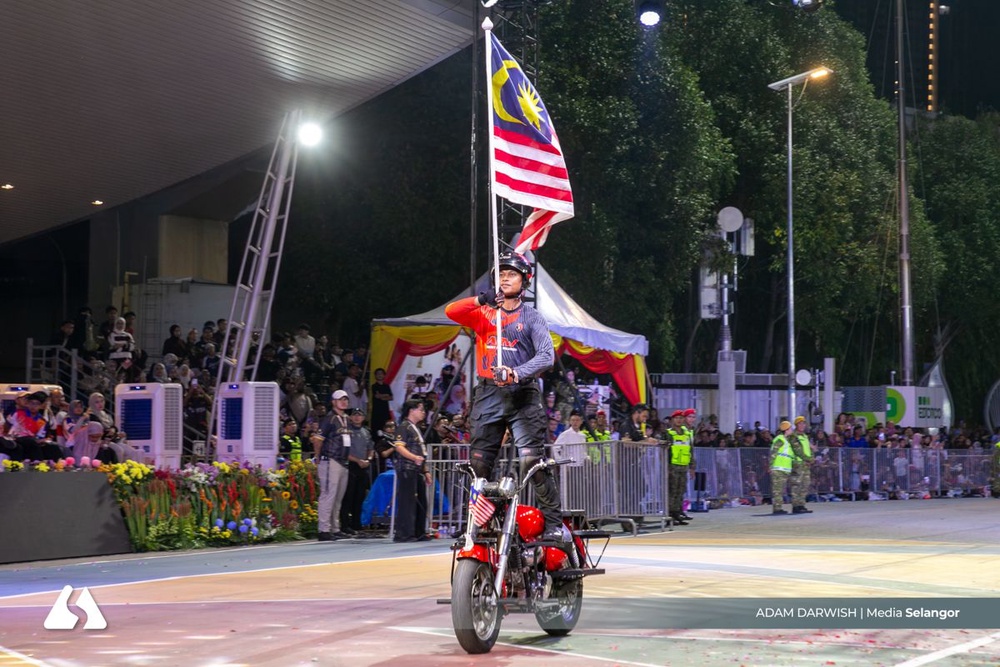 Image from: Lebih 20,000 pengunjung meriahkan Sambutan Ambang Merdeka Selangor 2026