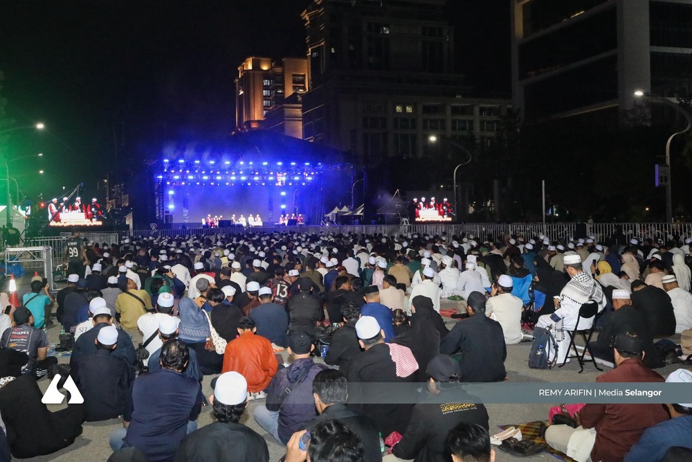Image from: Alunan Mahabbah dekatkan umat Islam dengan Rasulullah SAW