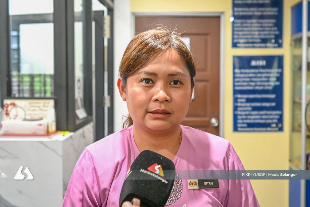 Image from: Yayasan MBI sumbang kerusi pergigian mudah alih di Gombak