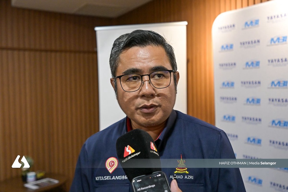 Image from: Yayasan MBI agih RM58,237 zakat kepada 18 penerima