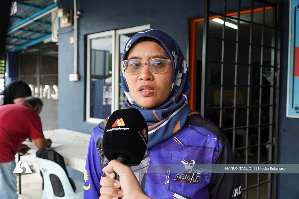 Image from: Mangsa ribut Semenyih lega bantuan Yayasan MBI ringankan kos baik pulih