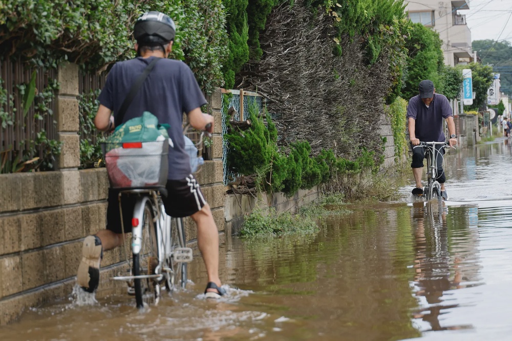 Image from: Tokyo marks record 34 straight days of rain