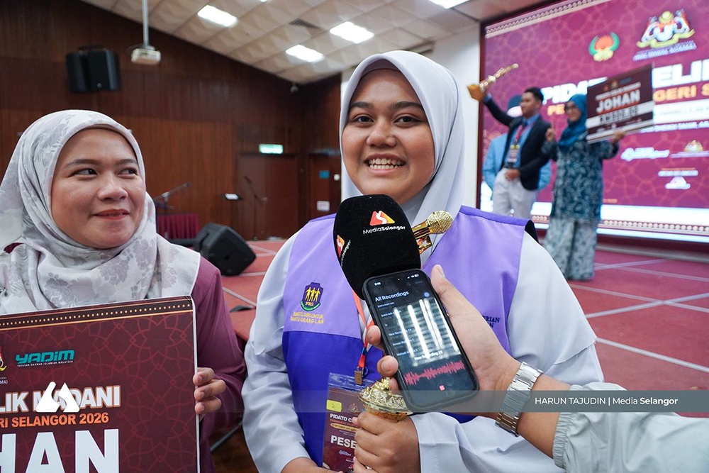 Image from: Disiplin urus masa bantu tiga pelajar juarai pidato