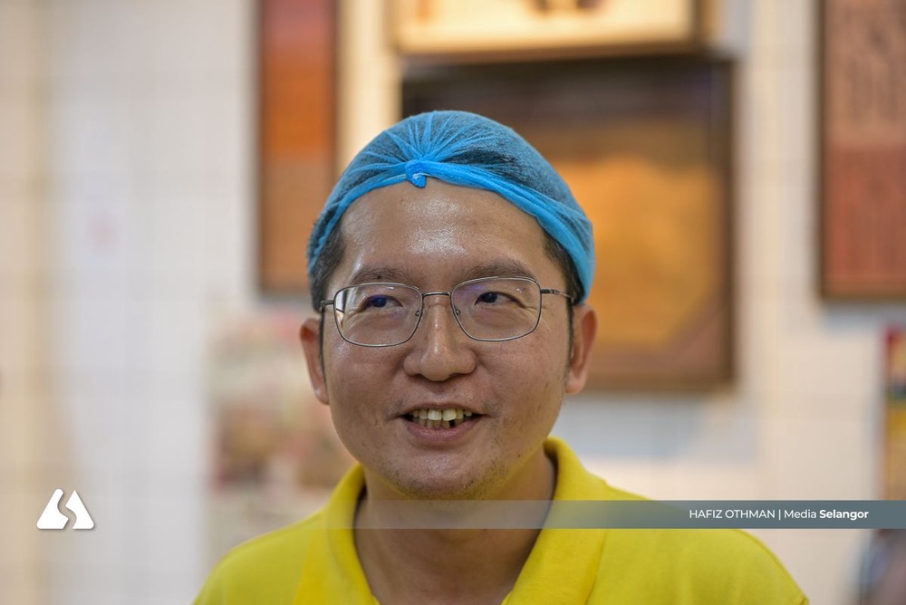 Image from: 老街老店守住百年历史 万挠商家坚守家族传承