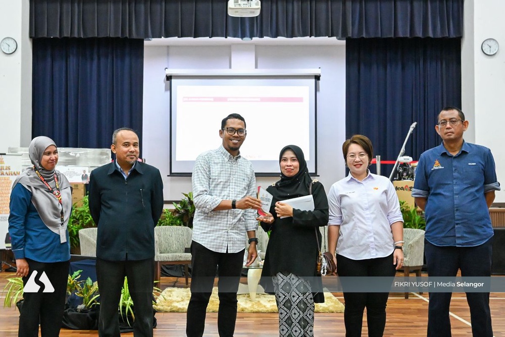 Image from: Belanjawan Selangor 2027: Izuan harap dana bantuan usahawan diperluas