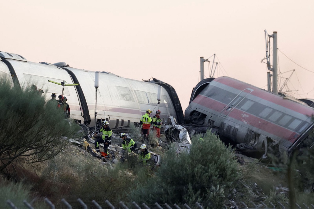 Image from: Anwar mourns Spain train tragedy, extends condolences to families