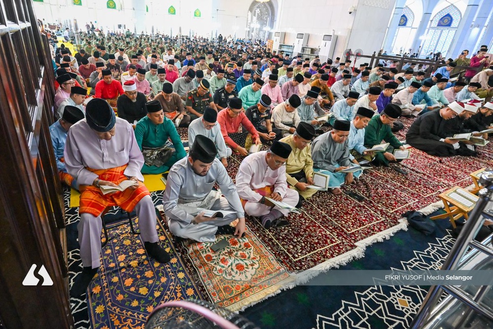 Image from: Suku abad menaungi Selangor, doa mengiringi perjalanan