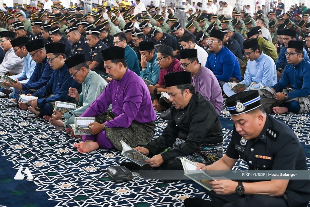 Image from: Suku abad menaungi Selangor, doa mengiringi perjalanan