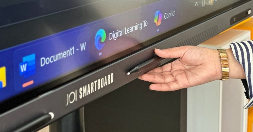 High-Performance Learning Starts With the JOI Smartboard