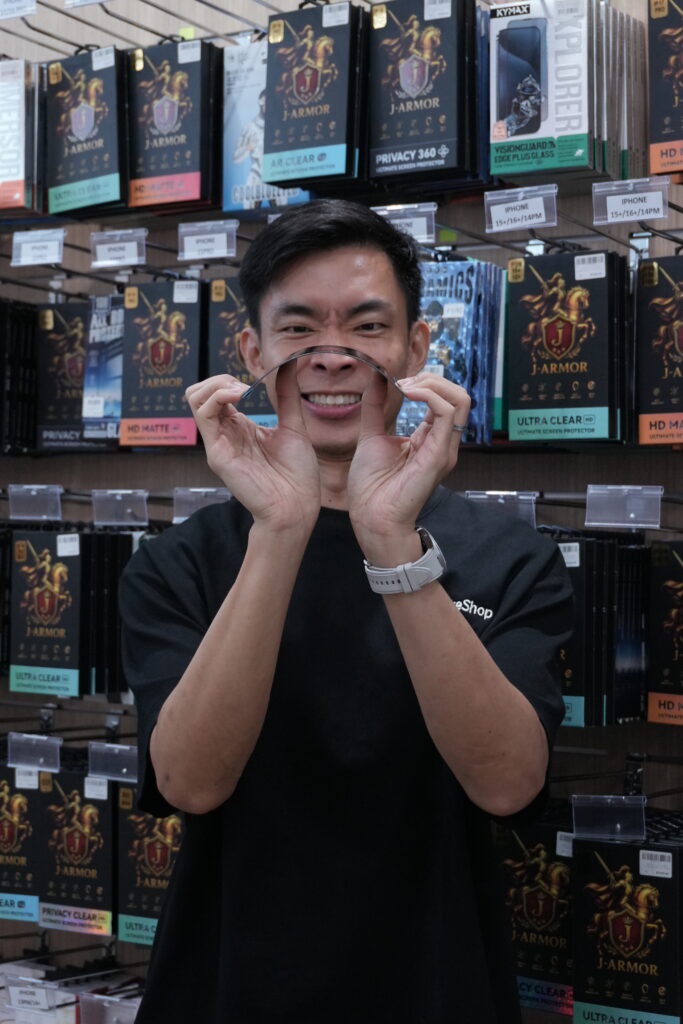 Image from: J-Armor: Malaysia’s strongest screen protector