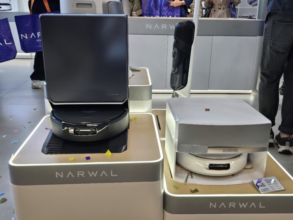 Image from: Narwal’s Flagship Store Finally Lands at Sunway Velocity Mall with Exclusive Buy 1 Free 1 Deals!