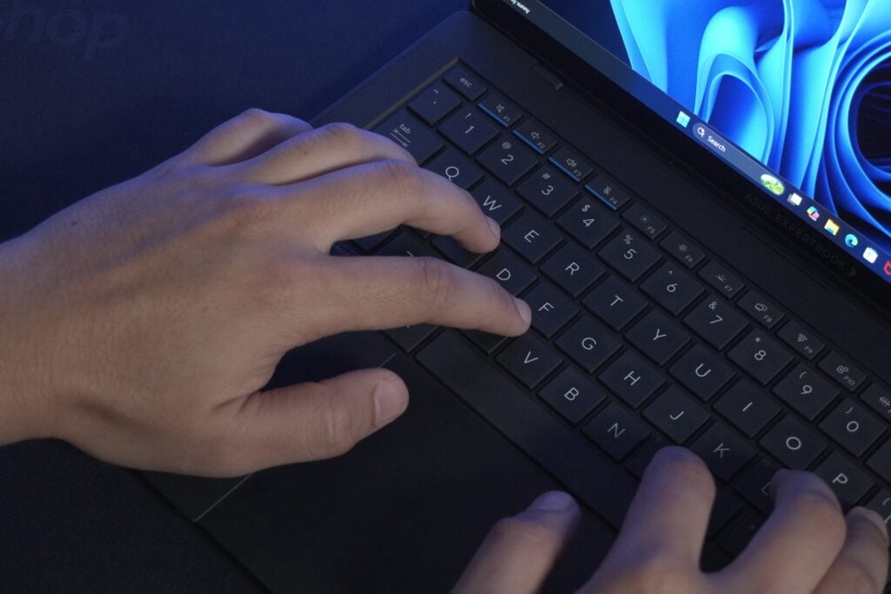 Image from: ASUS ExpertBook Ultra: The CEO’s dream business laptop is now a reality