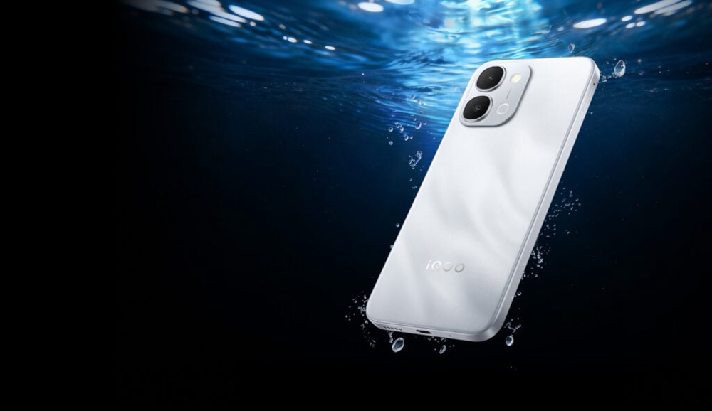 Image from: iQoo Z11x 5G: Midranger with Dimensity 7400 Turbo and 7200mAh battery, priced from RM1,299